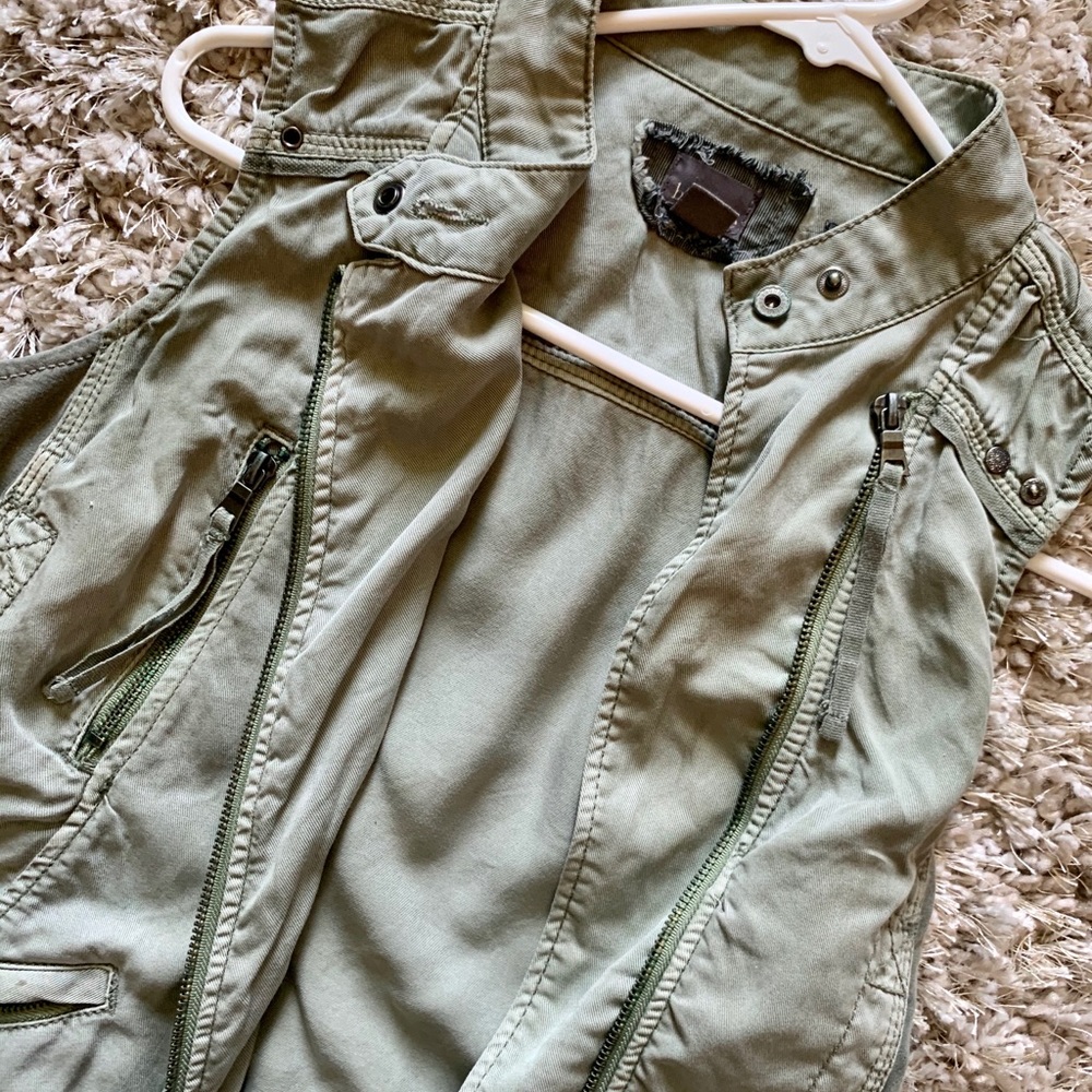 Braeve utility vest